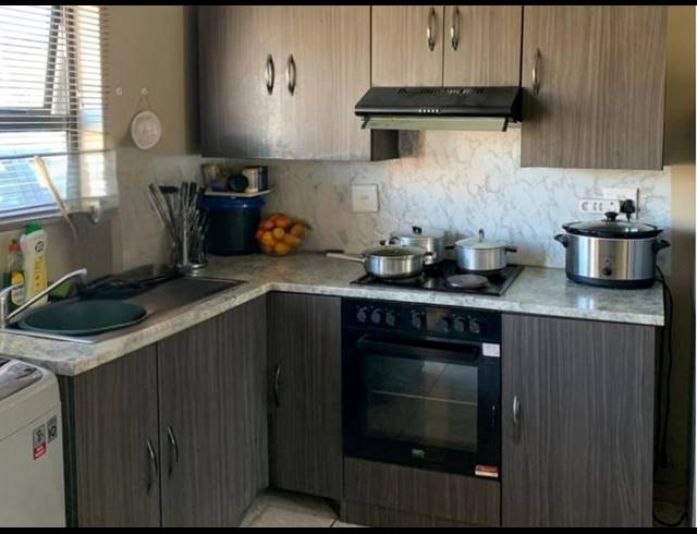 3 BEDROOM HOUSE FOR SALE IN PINEHAVEN